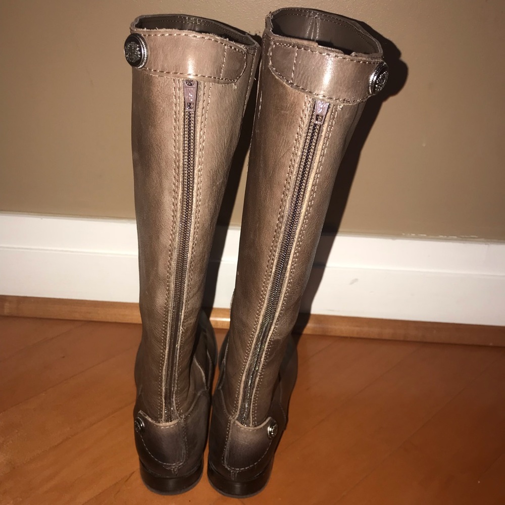 Brown Leather Arturo Chiang boots